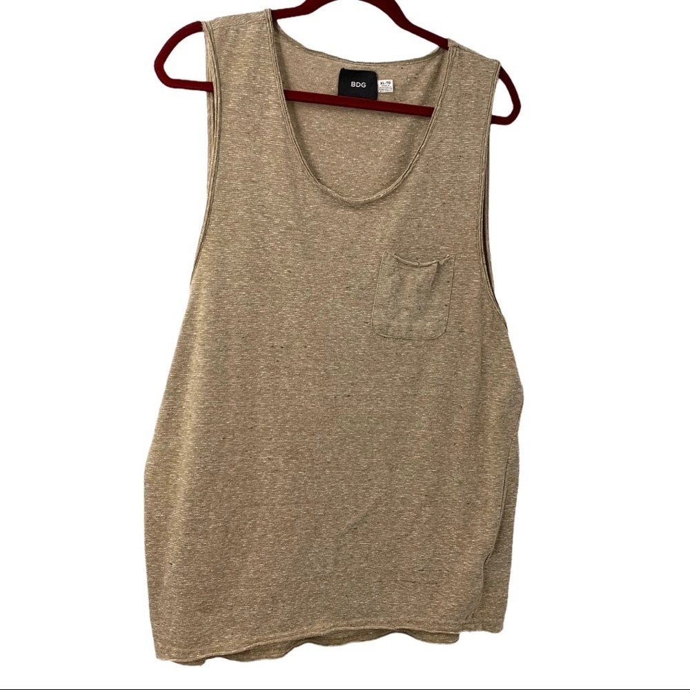 BDG Tan Speckled Sleeveless Pocket Tank Top - Picture 3 of 7